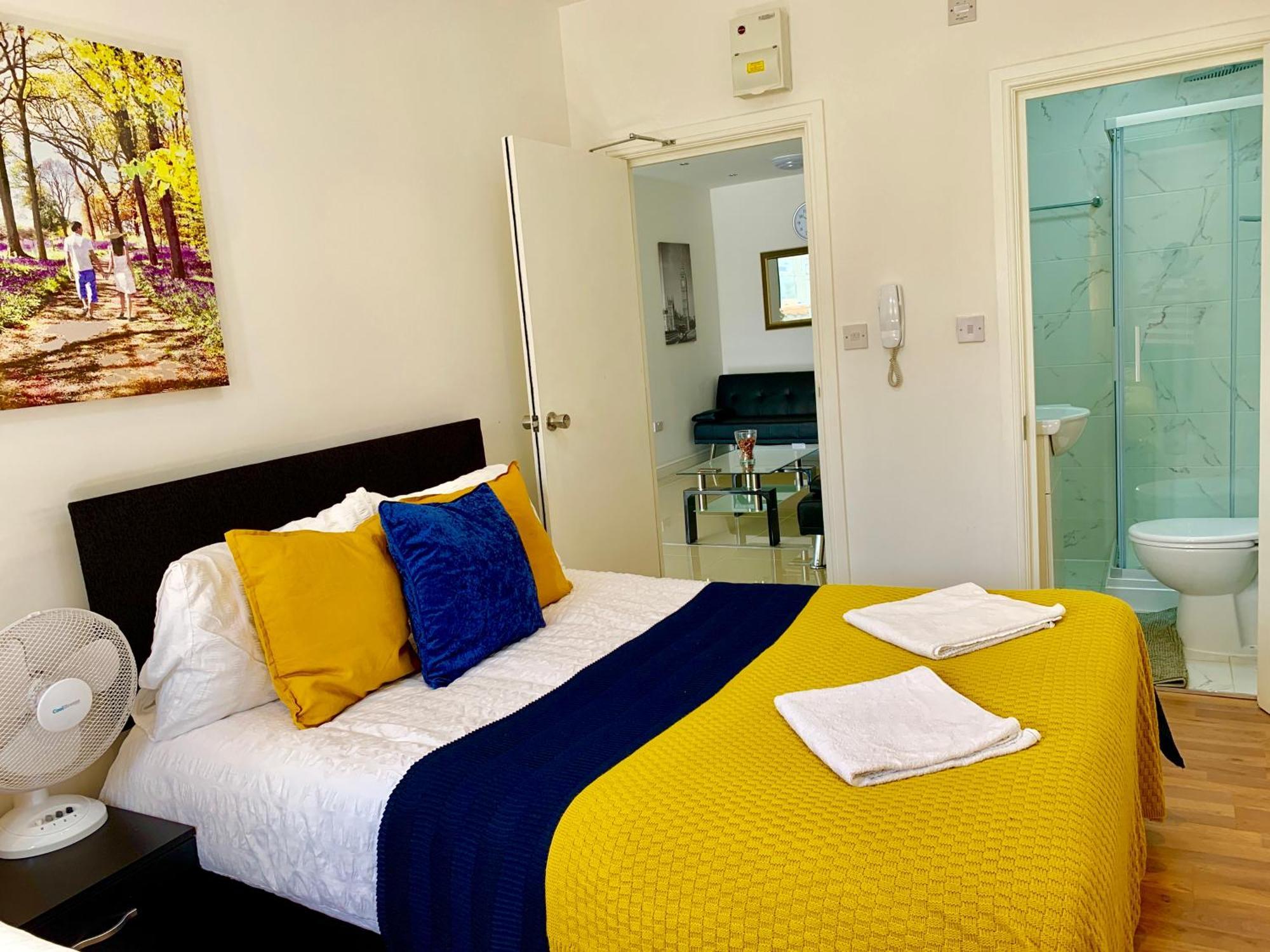 London Studio Apartments, Private Bathrooms And Parking Ilford Kültér fotó