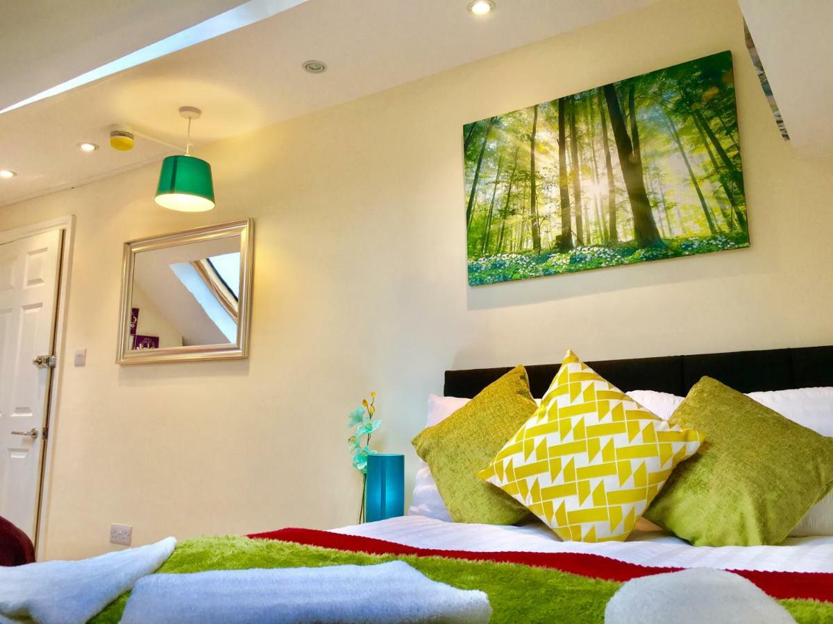 London Studio Apartments, Private Bathrooms And Parking Ilford Kültér fotó
